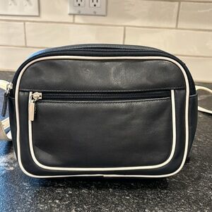 Aurielle Vintage Leather Purse in Navy with White Cording